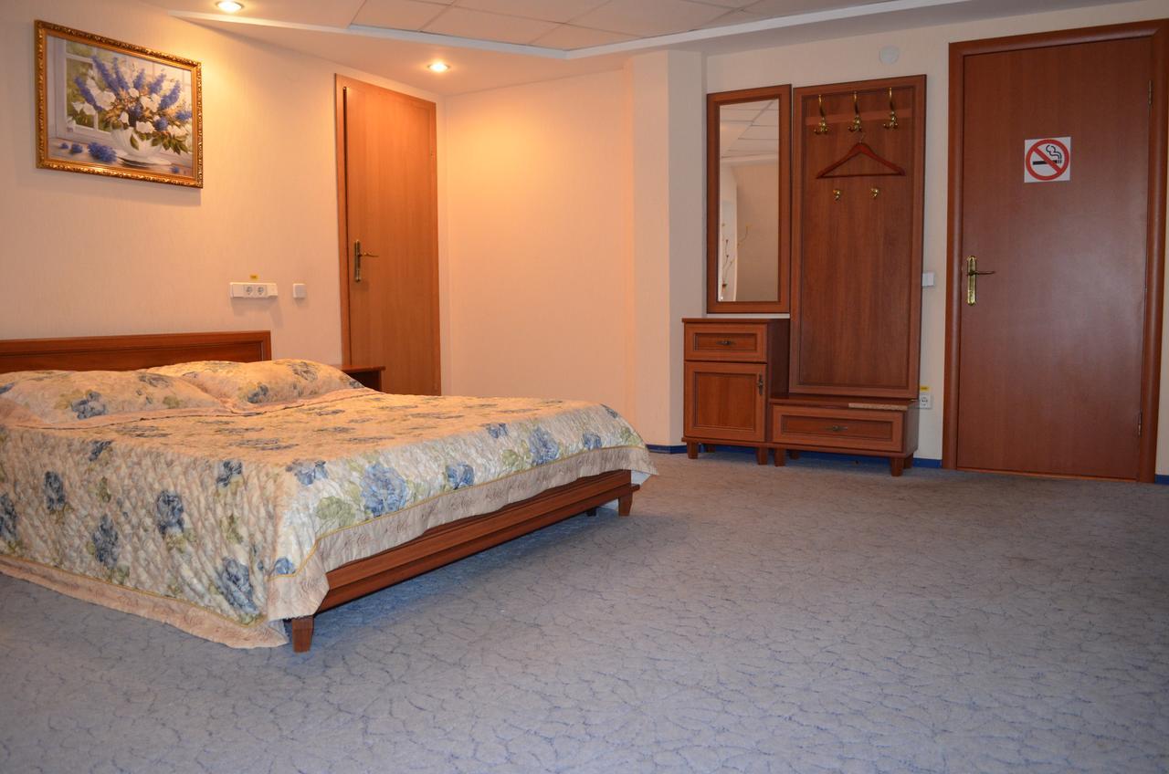 Kozatska Zastava Motel Kropyvnytskyi Luaran gambar